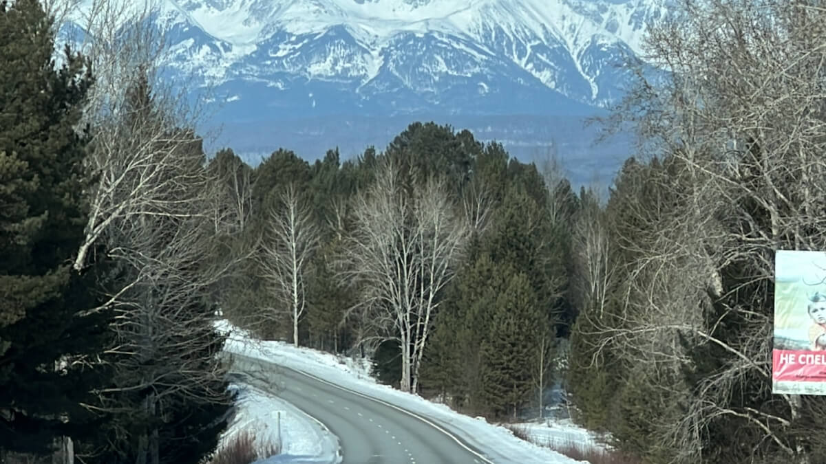 Лёд на Байкале